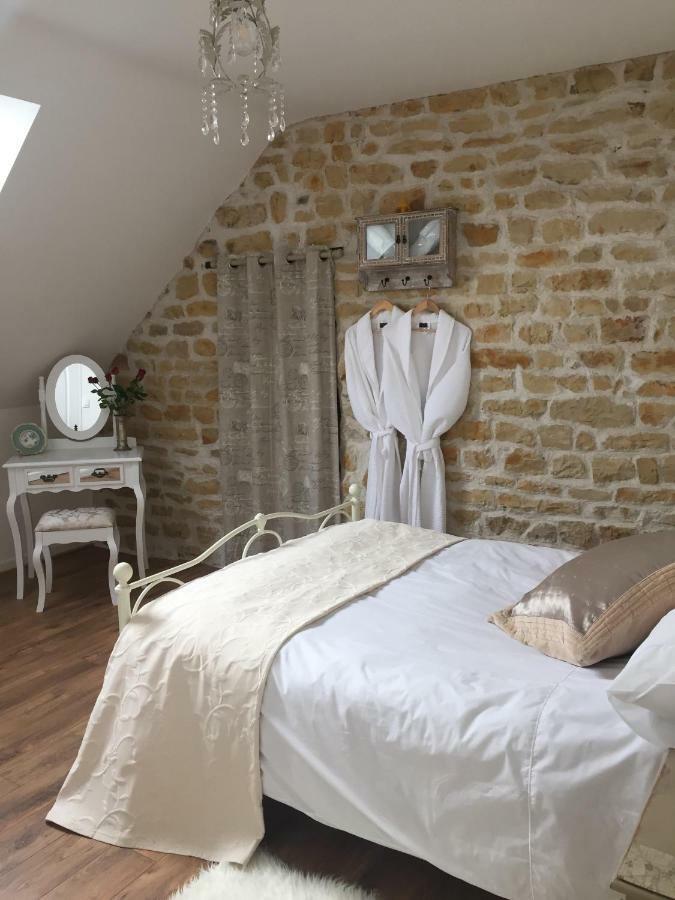 Bed and Breakfast No 3 Route De Lingramiere La Ferte-Mace Zewnętrze zdjęcie